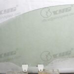 RH FRONT DOOR GLASS W/FITT
